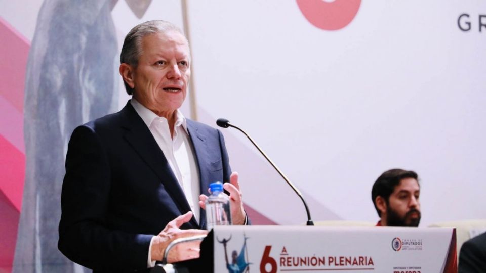 Arturo Zaldívar defiende las iniciativas de AMLO