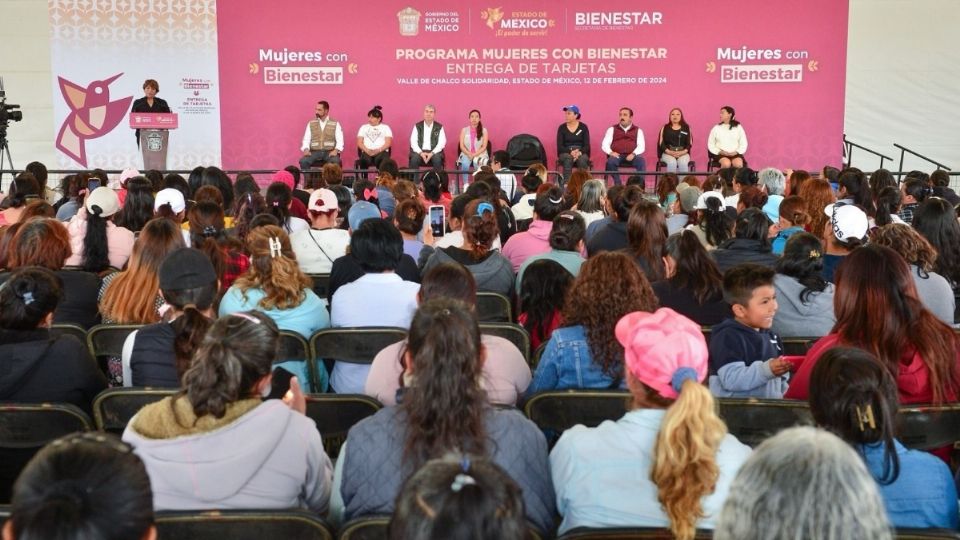 Las beneficiarias del programa “Mujeres con Bienestar” recibirán tres bimestres del apoyo económico que asciende a 7 mil 500 pesos.