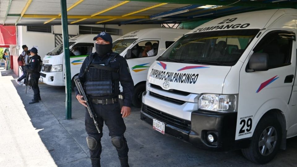 Poco a poco se han reanudado las corridas de rutas foráneas y sitios de taxis en la capital guerrerense. 