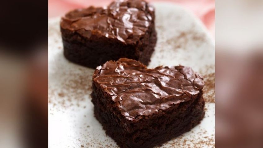 San Valentín: aprende a hacer brownies de chocolate en 3 minutos en horno de microondas