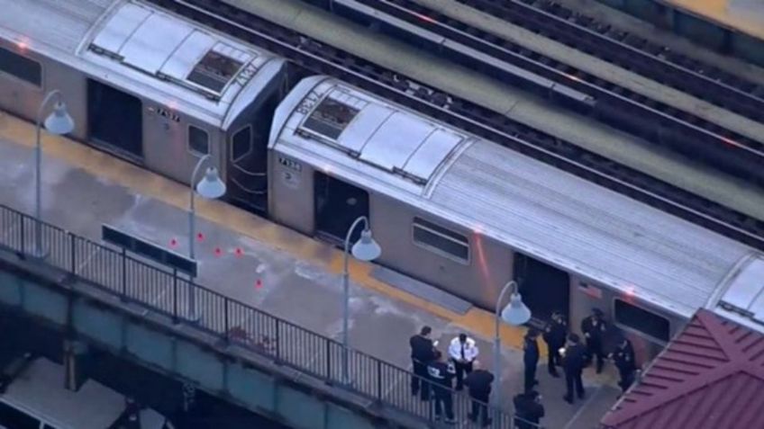 Muere mexicano tras tiroteo en metro de Nueva York, informa Consulado