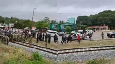 Desalojan a manifestantes de Matías Romero que bloqueaban las vías del tren, hay dos detenidos