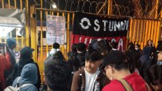 Trabajadores de la UNAM toman CCH Azcapotzalco: exigen mejoras laborales