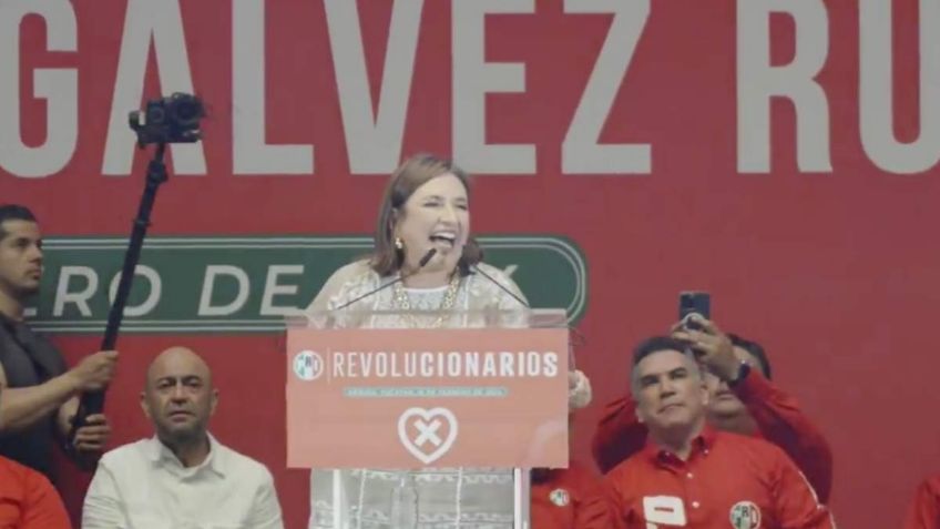 Xóchitl Gálvez recibe su constancia de candidata a la Presidencia por el PRI