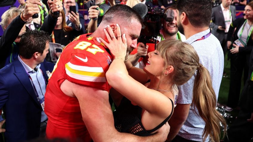 Travis Kelce sigue a Taylor Swift y dona 100 mil dólares a víctimas del tiroteo