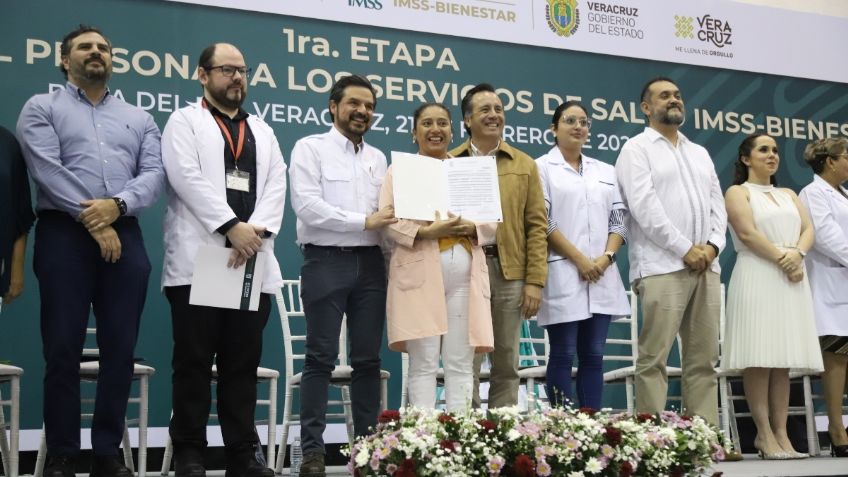 Entregan IMSS y gobierno de Veracruz basificación a 3 mil   328 trabajadores de la salud del IMSS-Bienestar