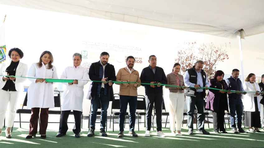 Zoé Robledo y Sergio Salomón Céspedes inauguran Unidad de Oftalmología en Cholula