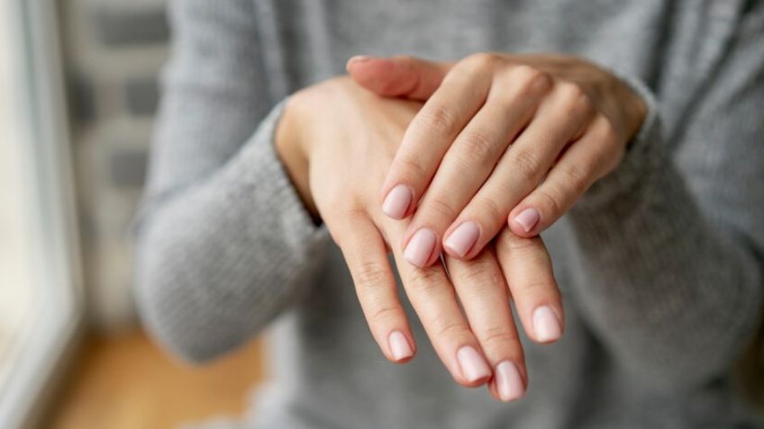 Aumenta el colágeno en tus uñas, sólo necesitas dos ingredientes de cocina para que no se te rompan