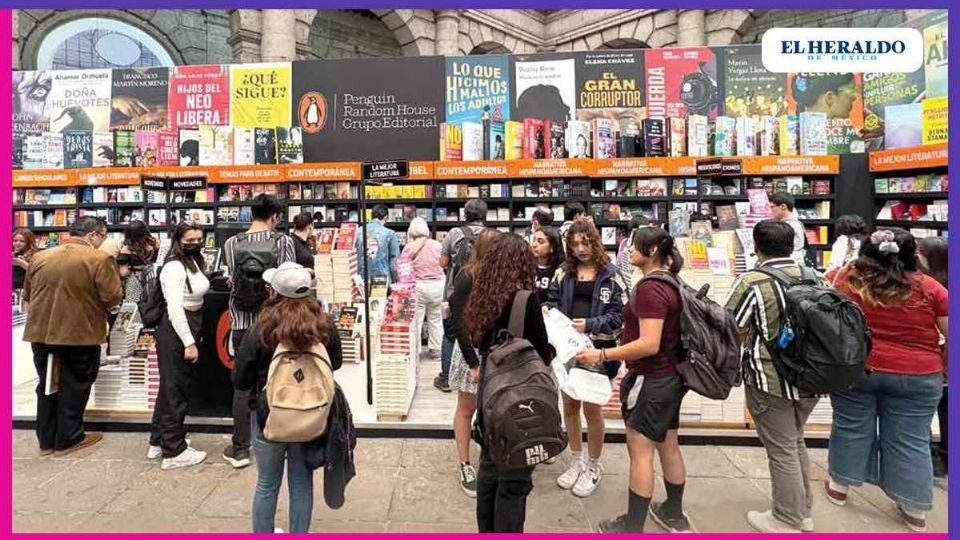 Elena Poniatowska, Margo Glantz y Juan Villoro son algunos de los escritores que están presentes en la 45 edición de la feria