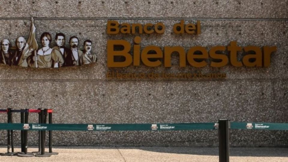 Con el Banco Bienestar se dispersan más de 800 mil millones de pesos para beneficiarios de programas sociales.

