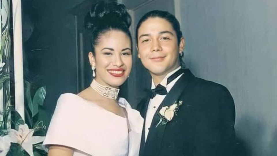 Gracias a la IA, los fans de Selena Quintanilla pueden saber cómo se vería la hija que hubiera tenido con su esposo, Chris Pérez.