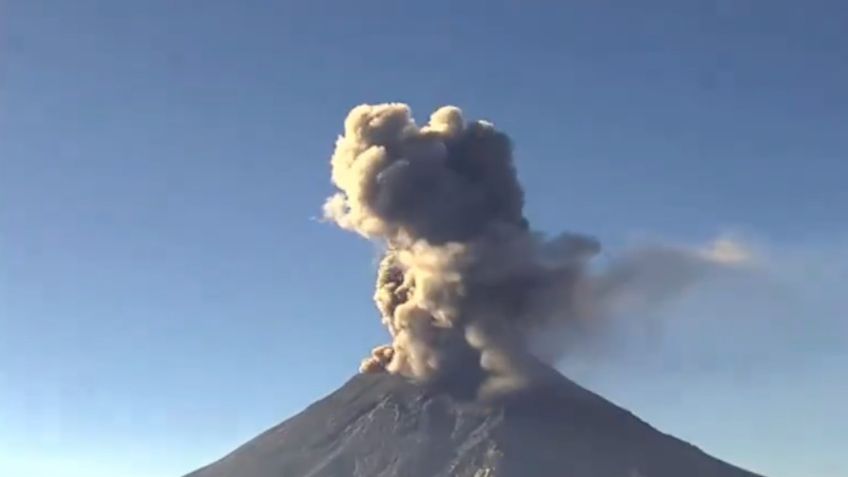 Popocatépetl: suspenden vuelos en el aeropuerto de Puebla por caída de ceniza, AICM opera con normalidad