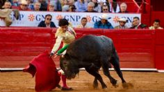 Sebastián Castella sale a hombros en la segunda corrida de toros en la Plaza México