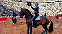 Pablo Hermoso de Mendoza corta dos orejas, y se despide de la Plaza México de manera triunfal