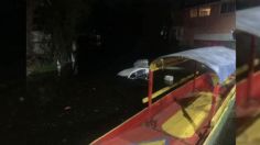 Cae automóvil al Canal de Caltongo en Xochimilco