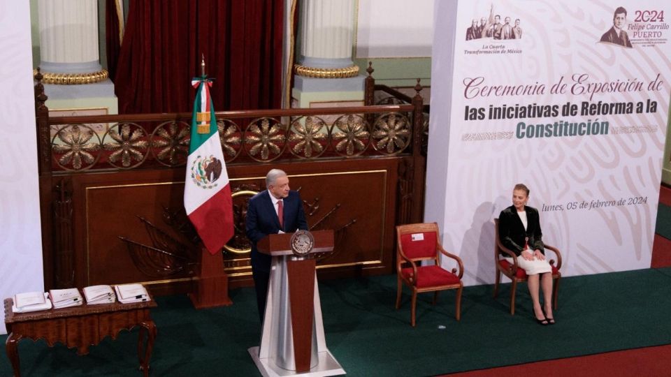 AMLO va por la declaratoria de la CFE como empresa pública estratégica