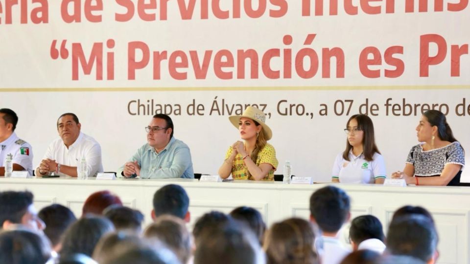 Lleva gobernadora Evelyn Salgado Feria Interinstitucional de Servicios a Chilapa y anuncia 30 MDP en obras