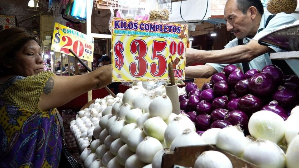 Mercados y supermercados ofrecen distintos precios.