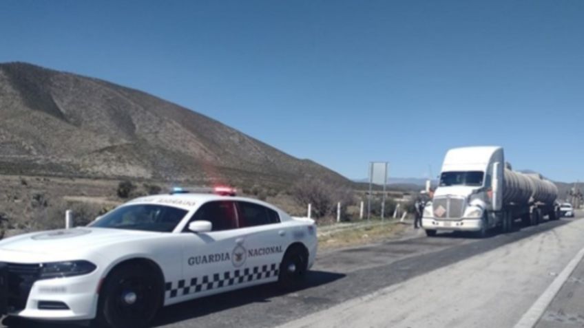 Nuevo León: decomisan tráiler con 67 mil litros de gasolina, el conductor fue detenido