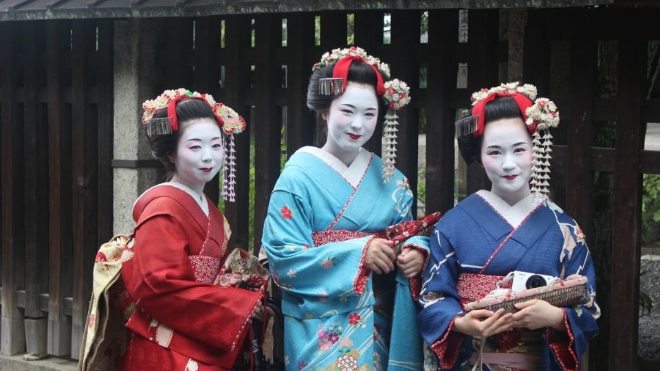 Las autoridades de Japón buscan resguardar las tradiciones sobre el mundo de las geishas