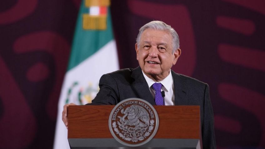 AMLO llama “hipócritas” a candidatos que firmaron acuerdo por la paz y encabezan “guerra sucia”