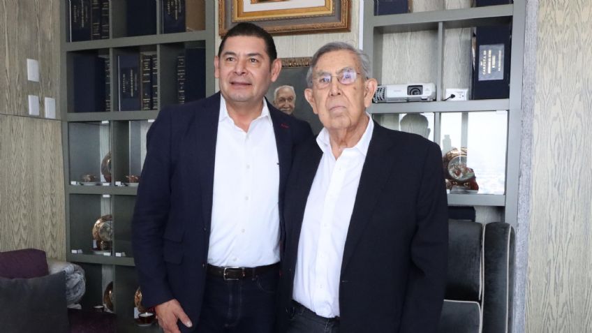 Alejandro Armenta recibe a Cuauhtémoc Cárdenas; acepta acompañarlo en campaña