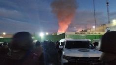 Reclusos se amotinan y causan incendio en penal de La Pila en San Luis Potosí