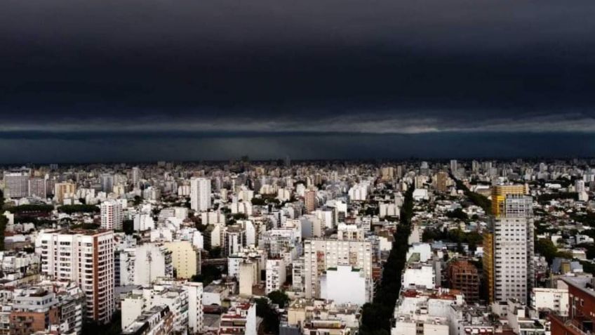 FOTOS | Cielo de Buenos Aires se recubre de nubarrones negros; esperan fuertes tormentas