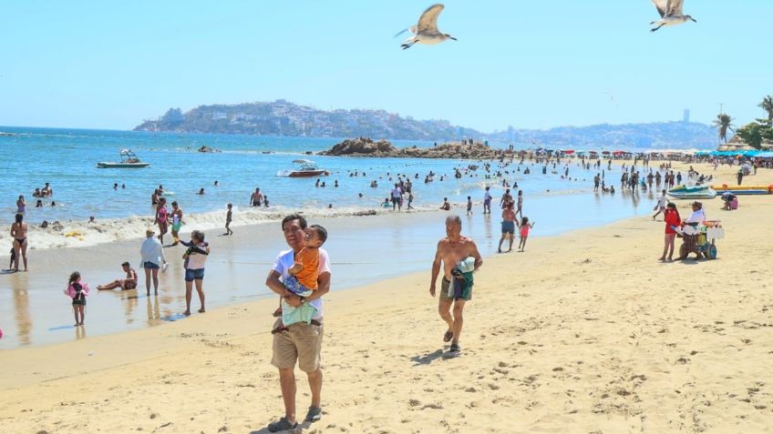 Los destinos turísticos de Guerrero viven un muy buen fin de semana largo