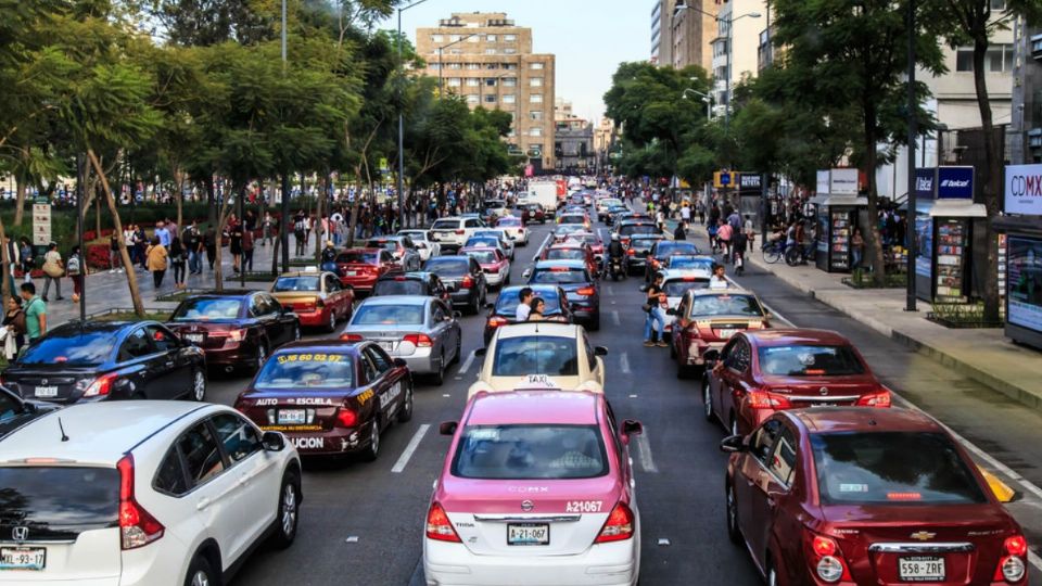 Tránsito vial en la CDMX y Edomex