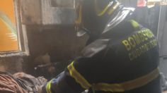 Bomberos de la CDMX atienden explosión por acumulación de gas en Iztapalapa