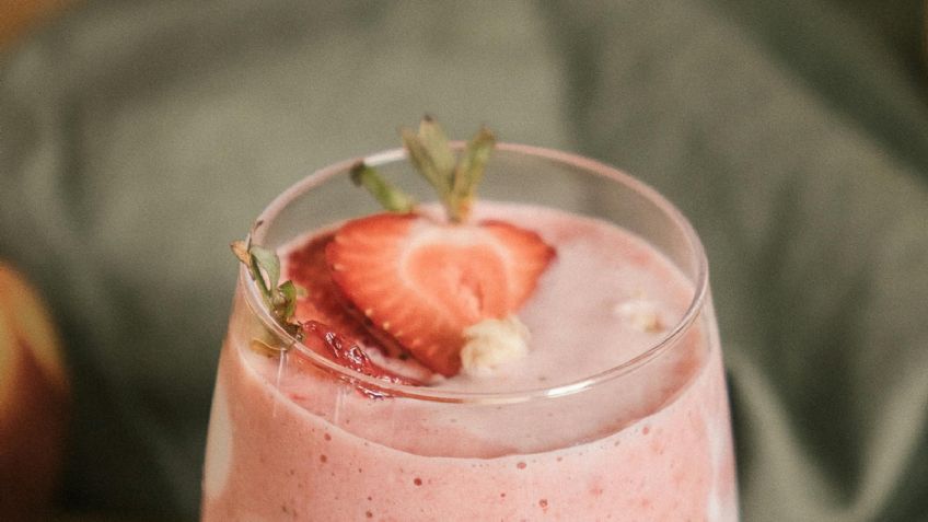 Agua de frutas estilo La Michoacana, la receta que te encantará y mantendrá hidratado en esta época de calor