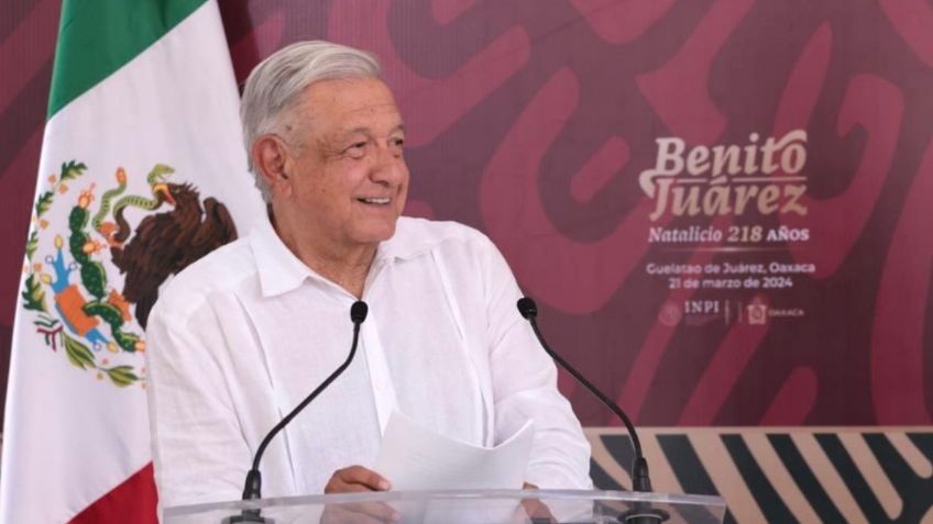 "Tengo a Benito Juárez como referencia y guía": asegura AMLO en aniversario del natalicio del expresidente