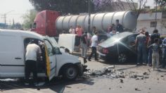 Fuerte choque en Periférico Oriente deja cuatro lesionados y provoca caos vial