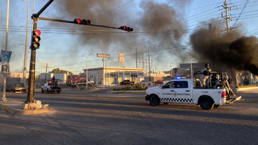 VIDEO: Grupos criminales reciben a balazos a la Guardia Nacional en Culiacán, Sinaloa; hay un agente muerto