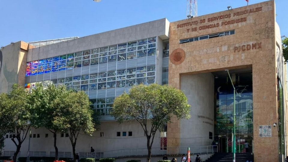 Los servicios de práctica quirúrgica y visita guiada a práctica de necropsia se brindan mediante procedimientos institucionales establecidos de solicitud