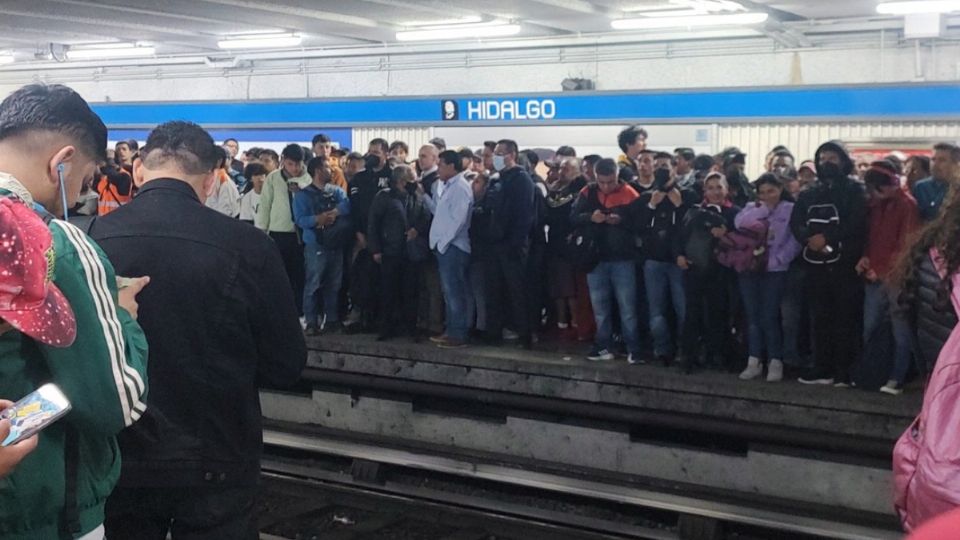 De acuerdo con el Sistema de Transporte Colectivo, el tiempo de espera estimado es de 5 minutos