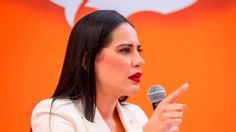 Sandra Cuevas regala chetos durante su campaña, reportan usuarios de redes sociales