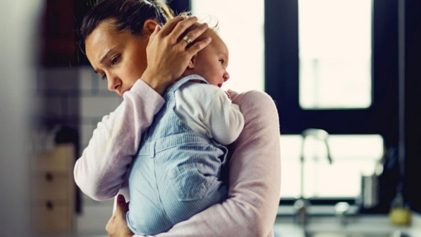 ¿"Baby blues" o depresión posparto? Señales para diferenciarlas en mamás primerizas