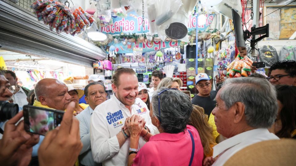 Santiago Taboada, durante un recorrido en campaña.