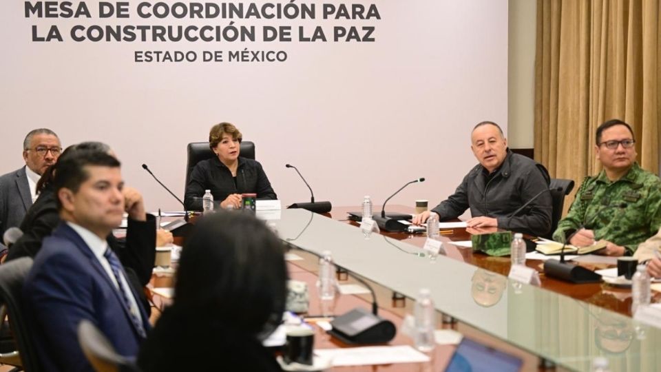 El Secretario General de Gobierno del Edomex encabezó la coordinación de 5 mesas de trabajo regionales para afinar los trabajos de combate a incendios forestales.

El objetivo fue fortalecer el esquema de atención a los incendios forestales en el Estado de Méxi