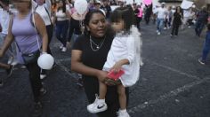 "Camila esta es tu lucha"; con globos y flores despiden a la niña de 8 años