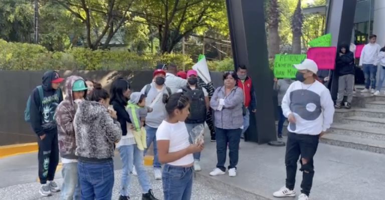 Manifestación en Insurgentes 