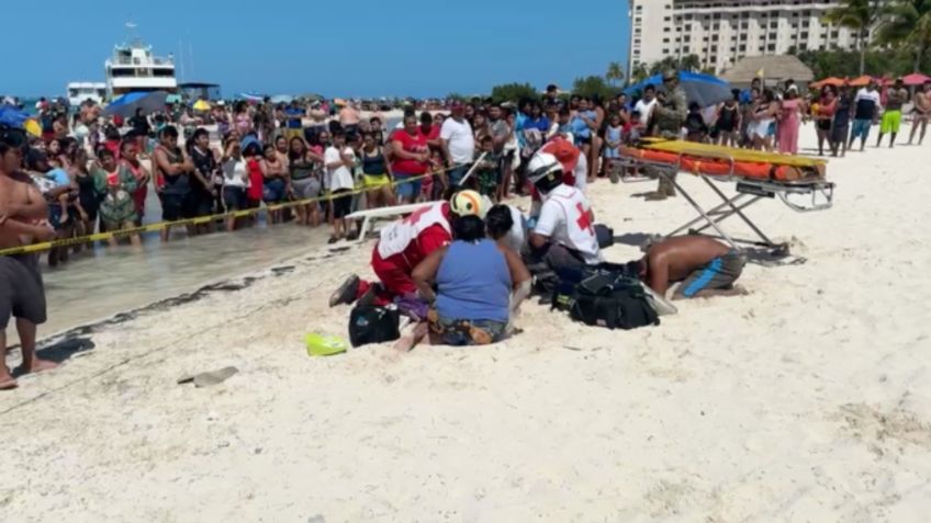 "Despierta hijo por favor": el grito desesperado de los padres del menor que perdió la vida en playa de Cancún