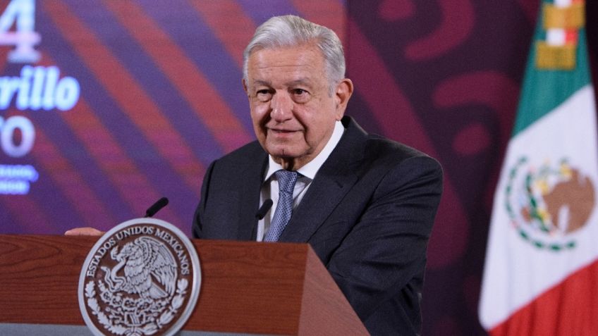 Tras denunciar campaña en su contra, AMLO vuelve a presumir resultados de la encuesta de El Heraldo de México