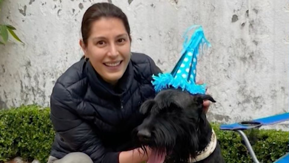 Miriam ruega por el regreso de su perrito Rocky