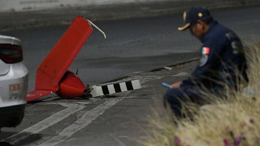 Revelan las primeras fotos del helicóptero que se estrelló en la Avenida del Imán, en Coyoacán