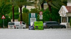 Poderosa tormenta de Dubái, deja impactantes imágenes con aviones y autos cubiertos por el agua