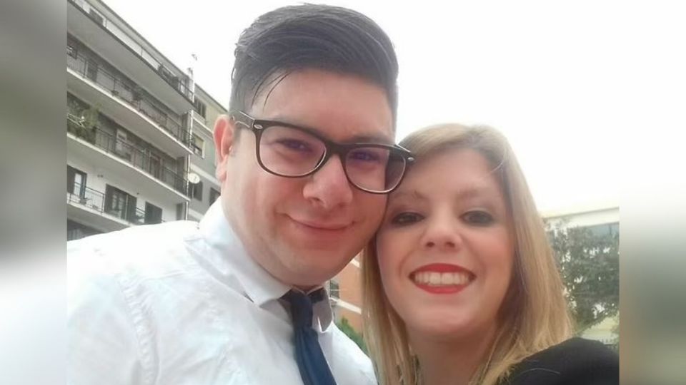 La pareja estaba por cumplir su primer año de casados.