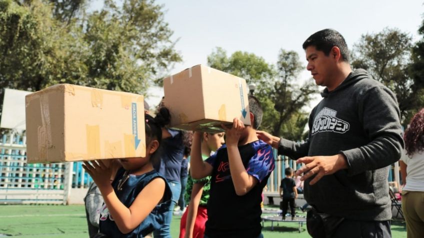 ¿Cómo hacer cajas oscuras para ver el eclipse solar? Aprende en PILARES CDMX